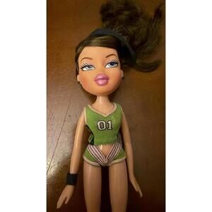 Bratz Sportz Tennis Dana Doll with Visor and #01 Green Jersey Outfit